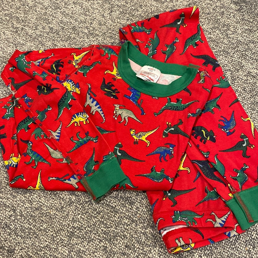 Boy’s pajamas 🦕🦖